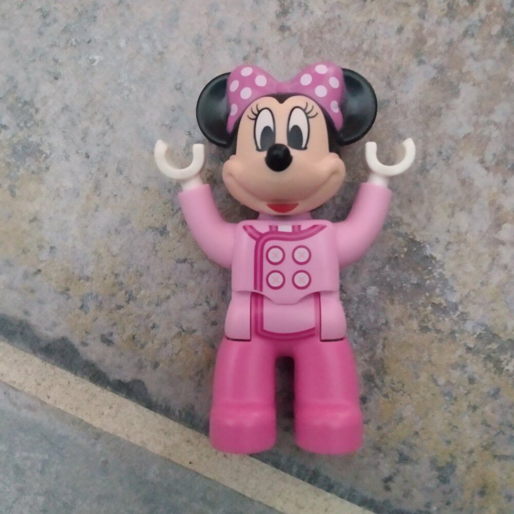 Minnie Mouse Lego Duplo toy figure